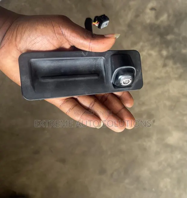 2016 2017 2018 Hyundai Elantra Reverse Camera · Photo 1