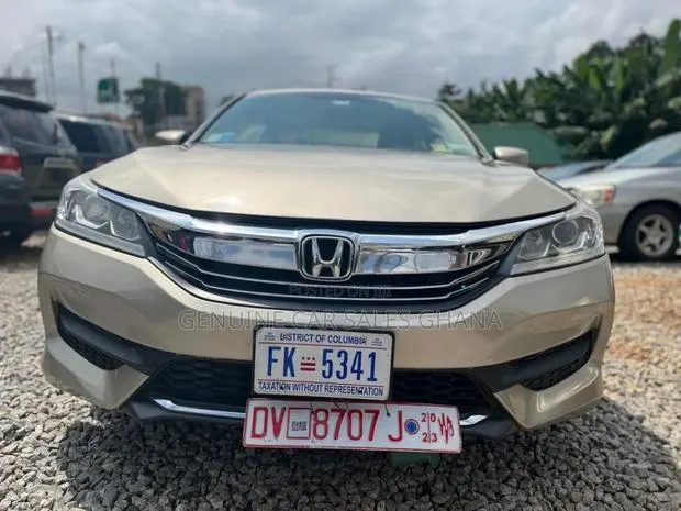 Honda Accord EX 2dr Coupe FWD (2.4L 4cyl 2A) 2017 Gold