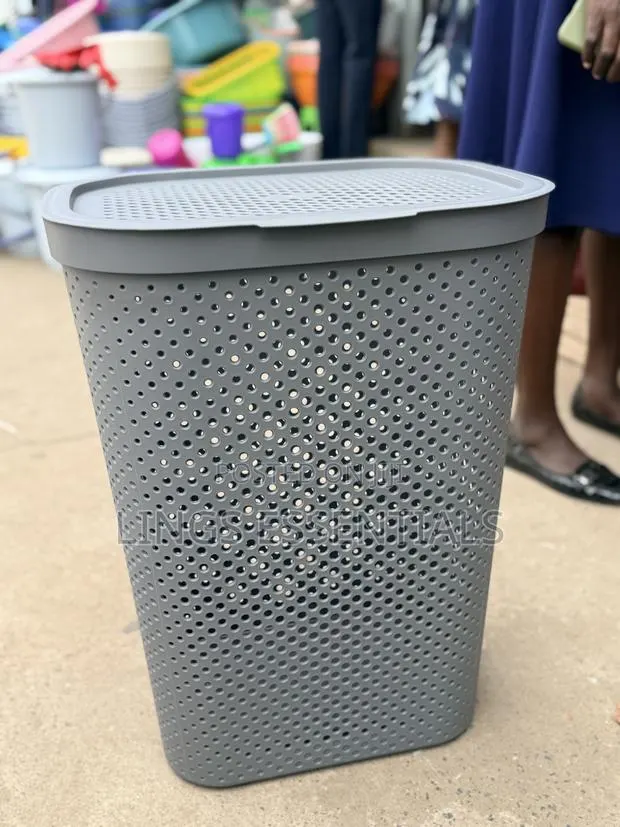 Laundry Basket · Photo 1