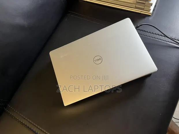 Laptop Dell XPS 13 8GB Intel Core I7 SSD 256GB · Photo 1