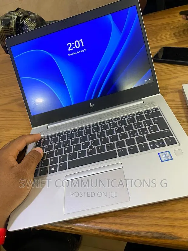 Laptop HP EliteBook 830 G6 8GB Intel Core i5 SSD 128GB · Photo 1
