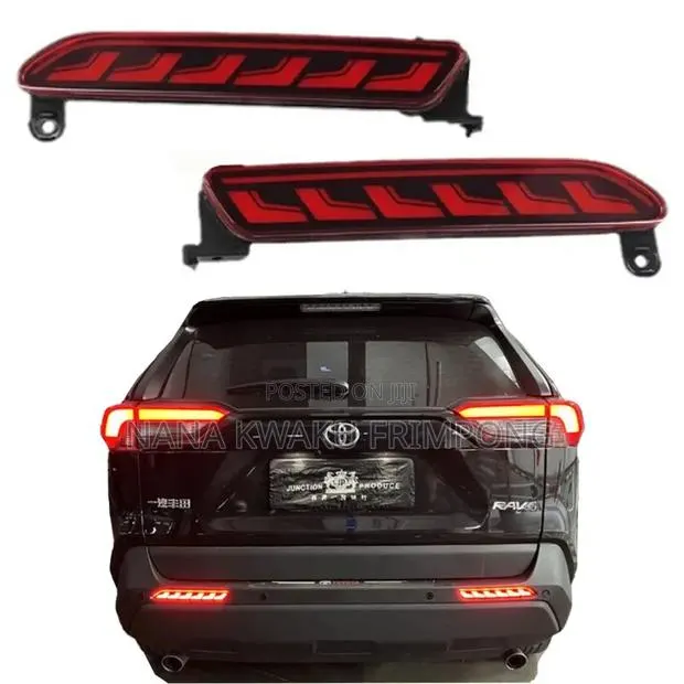 Rav4 2020 to 2023 Back Bumper Reflector Led Light Available · Photo 1