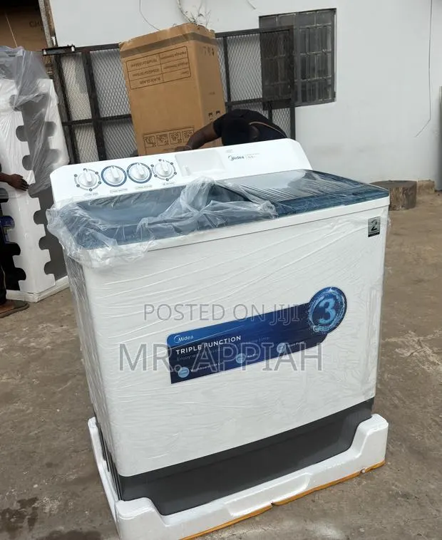 Quality Laundry Midea 18kg Semi-Auto Washing Machine(Top Load) · Photo 1