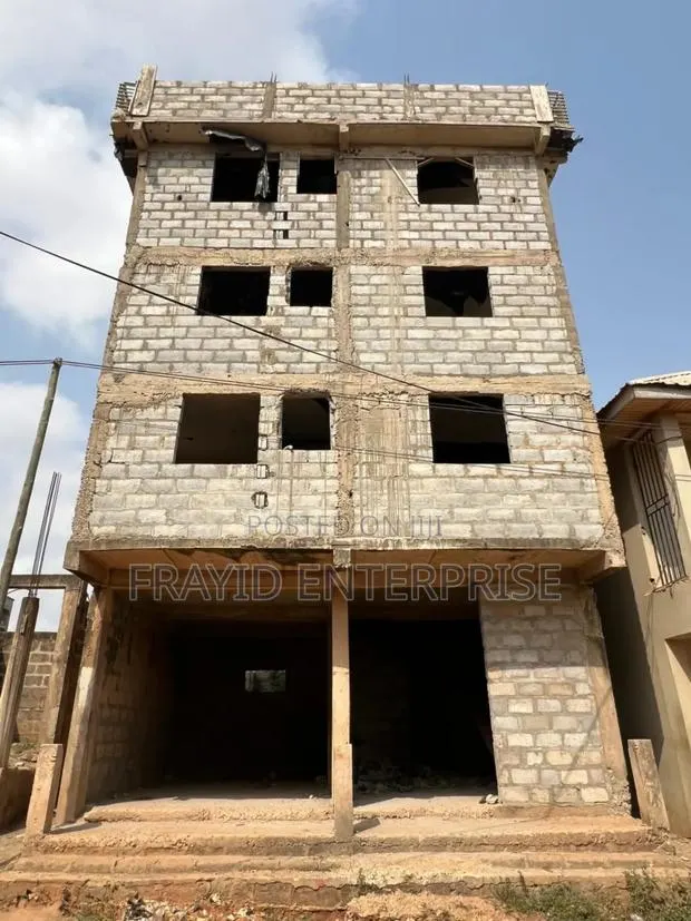 Uncompleted Building · Photo 1