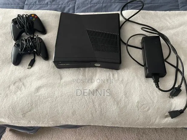 X Box 360 Loaded With Lot of Games Plus Kinect Sensor · Photo 1