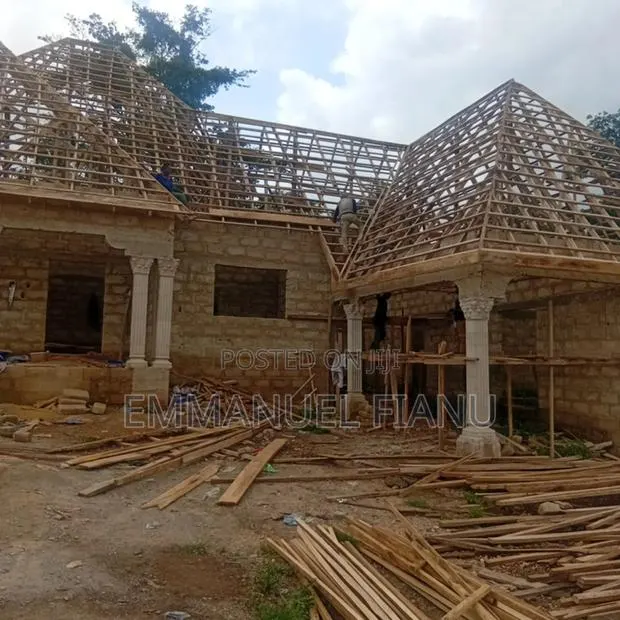 Pprofessional Carpenter in Ghana Call Me or Whatsapp Me · Photo 1