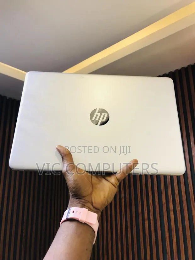 Laptop HP 15 8GB Intel Core i5 SSD 256GB · Photo 1