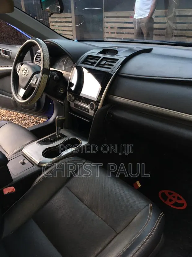 Toyota Camry SE Sport 4dr Sedan (2.5L 4cyl 6A) 2014 Blue · Photo 1
