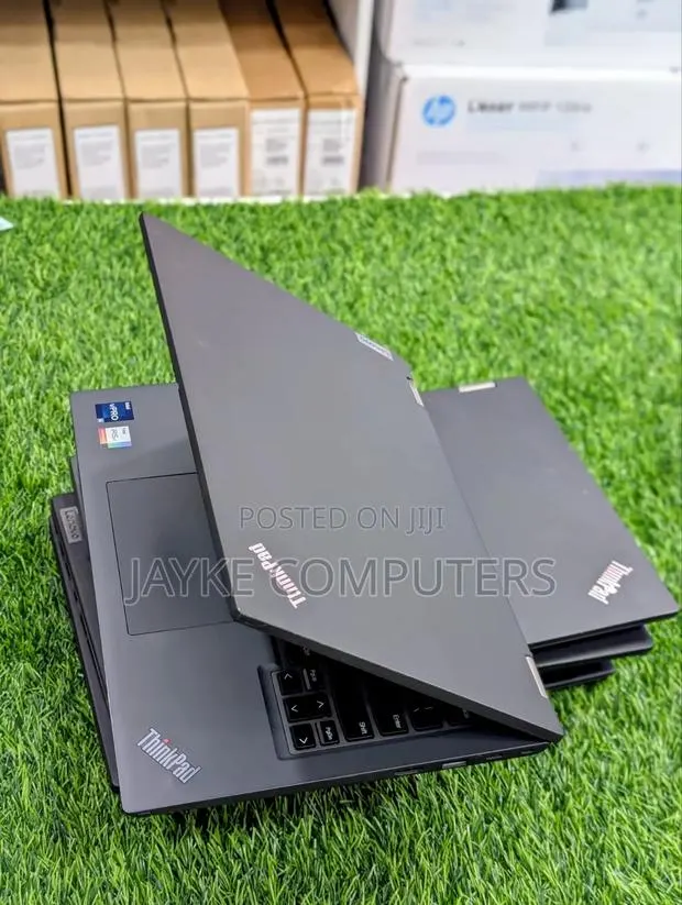 Laptop Lenovo ThinkPad L13 Yoga 16GB Intel Core i5 SSD 256GB · Photo 1