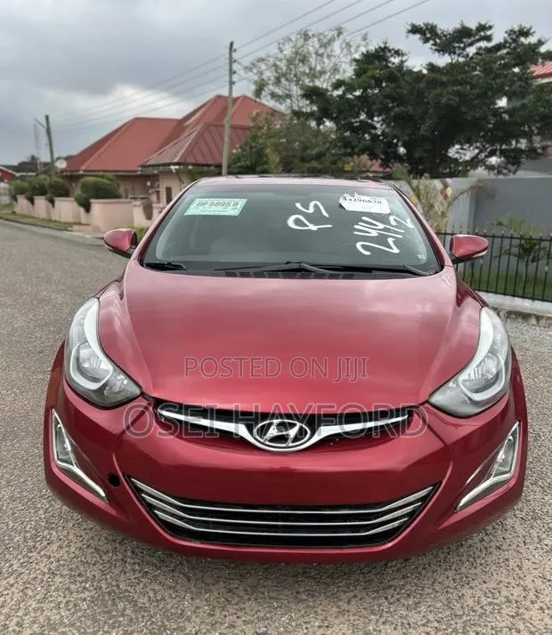 Hyundai Elantra 2015 Red · Photo 1