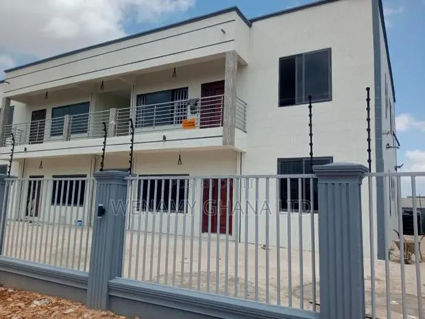 2bdrm Apartment in Community 25, Tema Metropolitan for rent · Photo 1