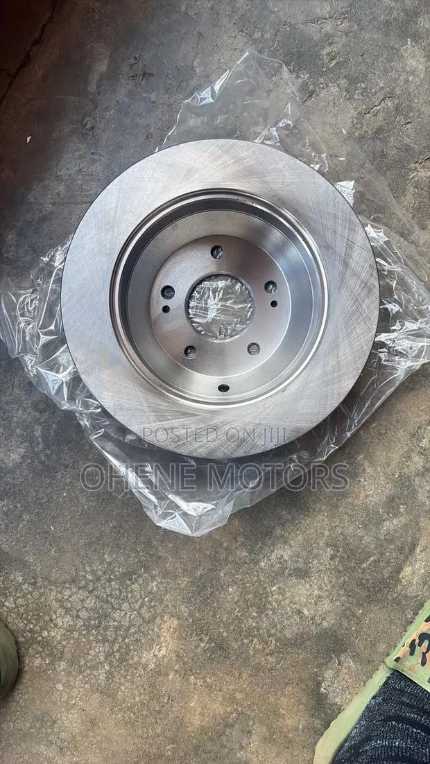 Hyundai Santafe 2018 Back Disc Available · Photo 1