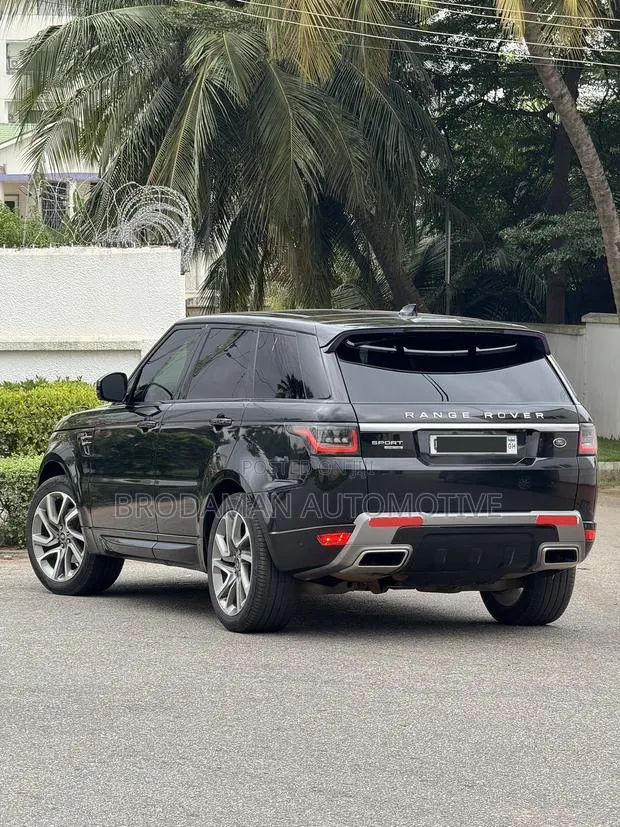 Land Rover Range Rover Sport HSE Td6 2018 Black · Photo 1