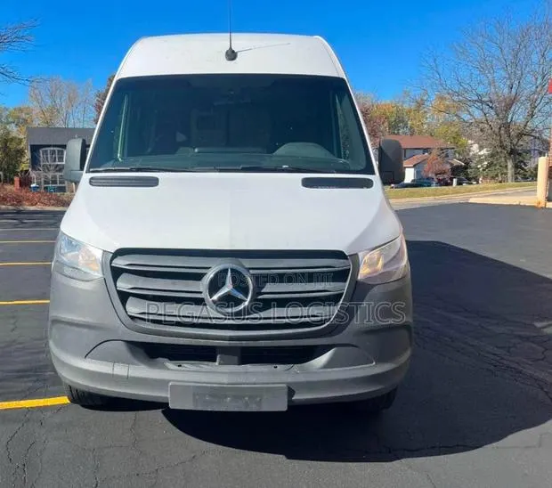 Mercedes-Benz Sprinter 2020 White · Photo 1