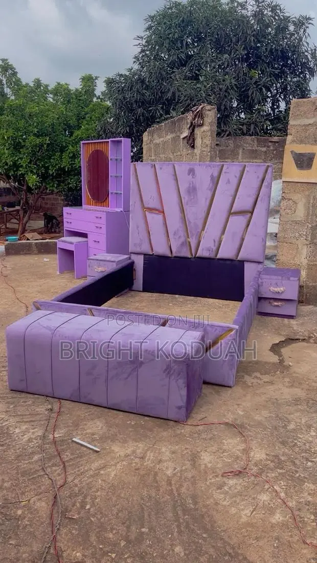 Latex Queen Size Bed Frame With Side Drawers and Ottoman · Photo 1