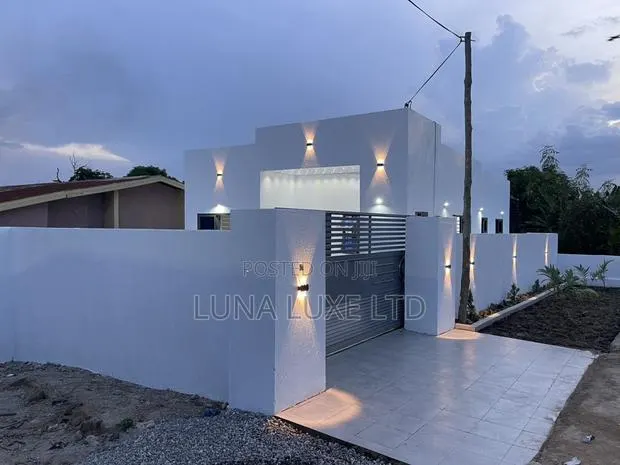 Build Your Dream With Us · Photo 1