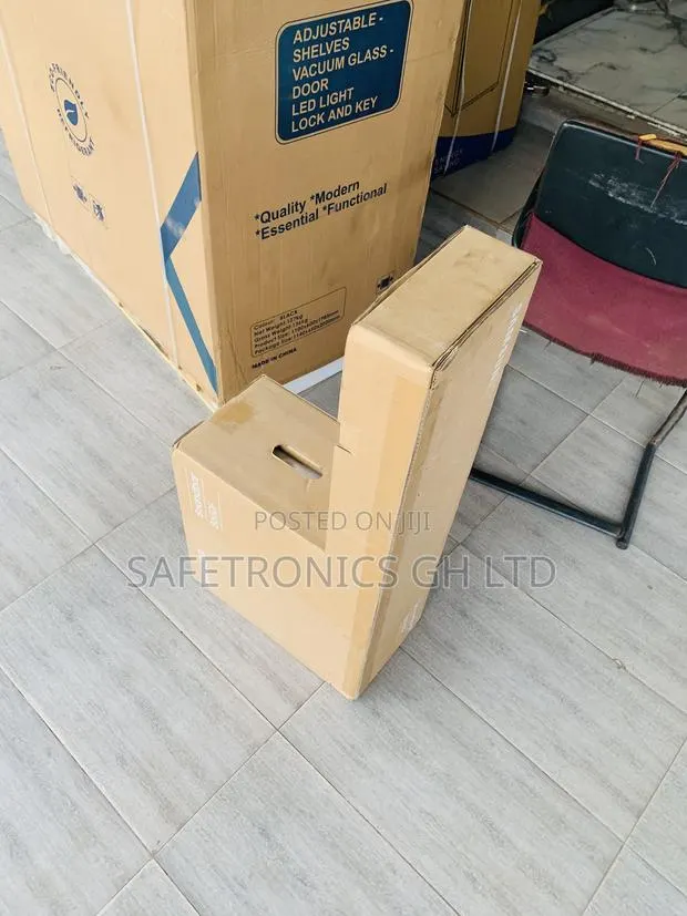 Super Sleek Samsung B-Series Soundbar HW-B650F 3.1 Ch Subwoofer (2025) · Photo 1