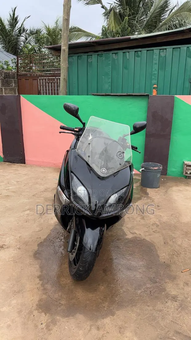 Yamaha Majesty 2014 Black · Photo 1