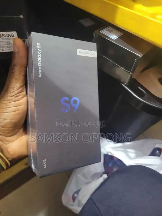 New Samsung Galaxy S9 64 GB Black · Photo 1