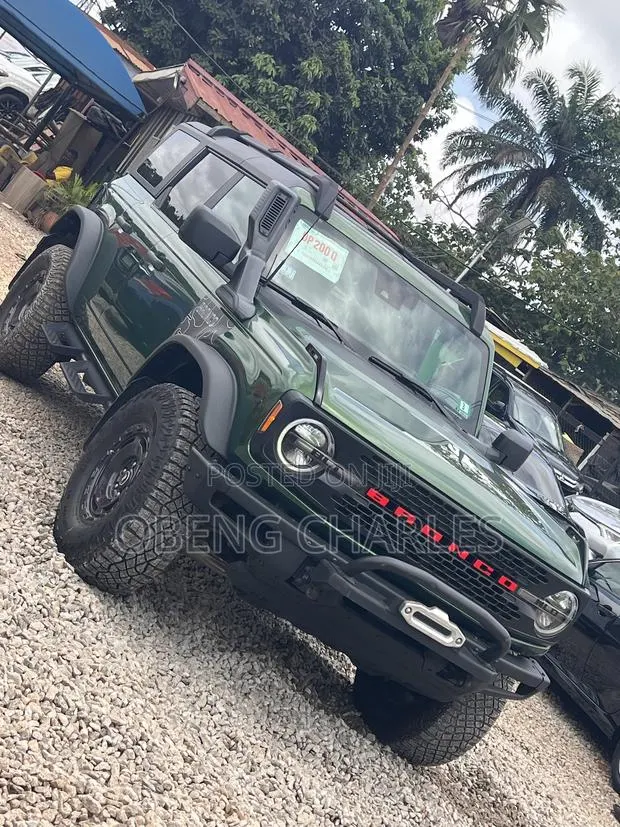 Ford Bronco 2.3 AWD 3 doors 2022 Green · Photo 1
