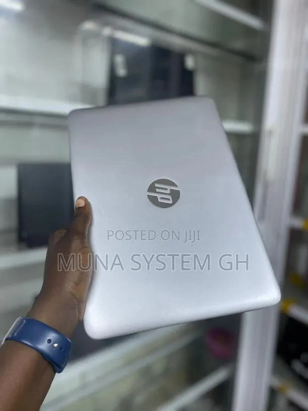 Laptop HP EliteBook 820 G3 8GB Intel Core I7 SSD 256GB · Photo 1