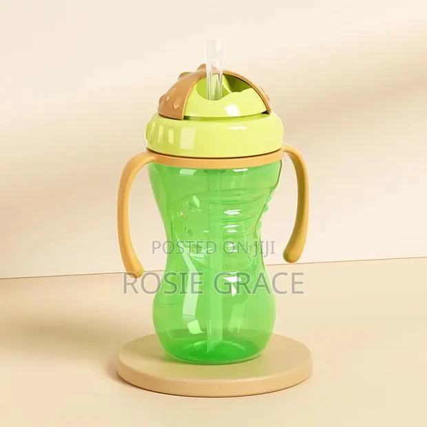 Straw Training/Sippy Cup · Photo 2