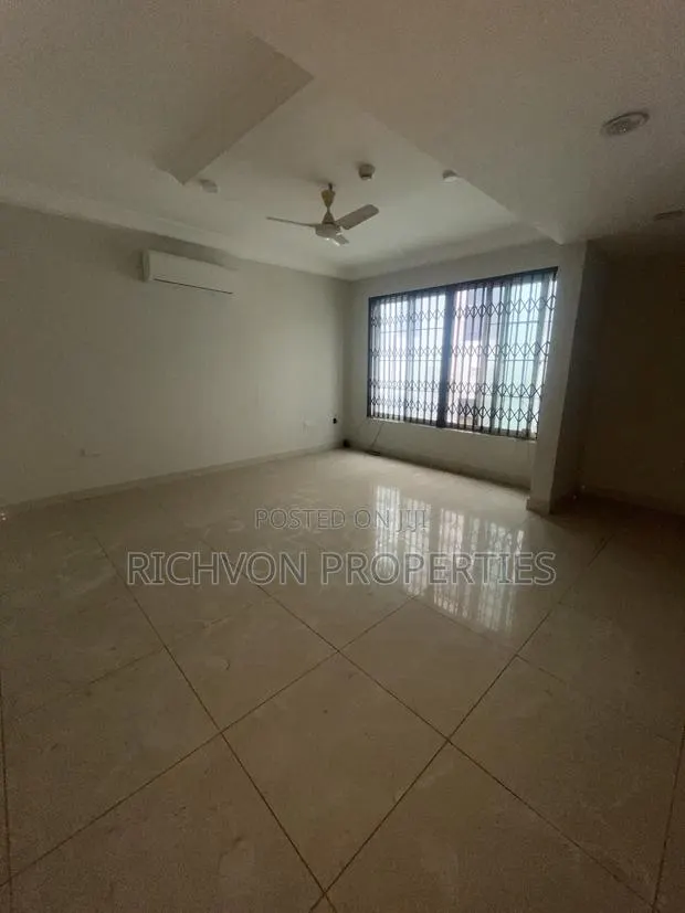 2bdrm Apartment in Richvon Properties, Airport Residential Area · Photo 1