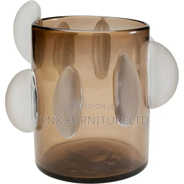 Glass Vase (Exclusive) · Photo 1