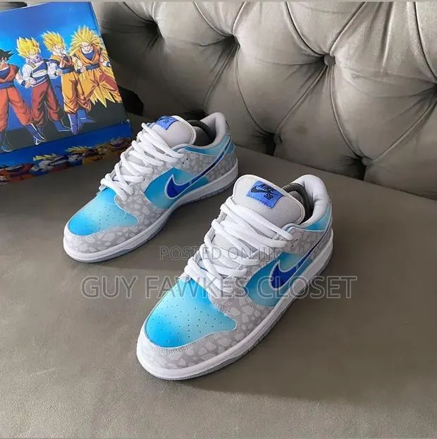 Nike Dunk Sb Low Pro X Nicole Hause ‘White and University Blue ‘ · Photo 1