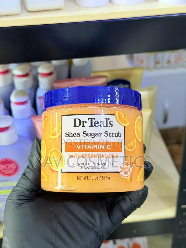Dr Teal's Shea Sugar Scrub · Photo 1