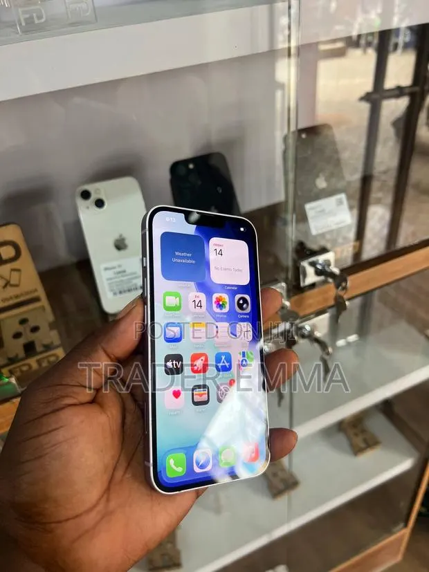 Apple iPhone 14 128 GB Purple · Photo 1