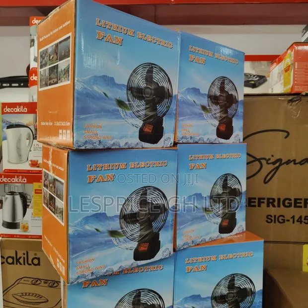 Super Efficient Mini Rechargeable Fan · Photo 1