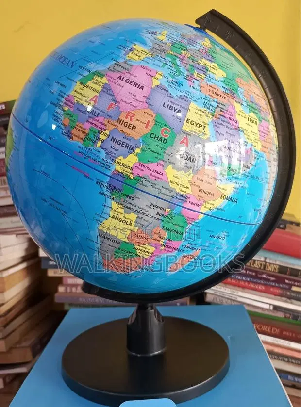 Plastic Globe · Photo 1