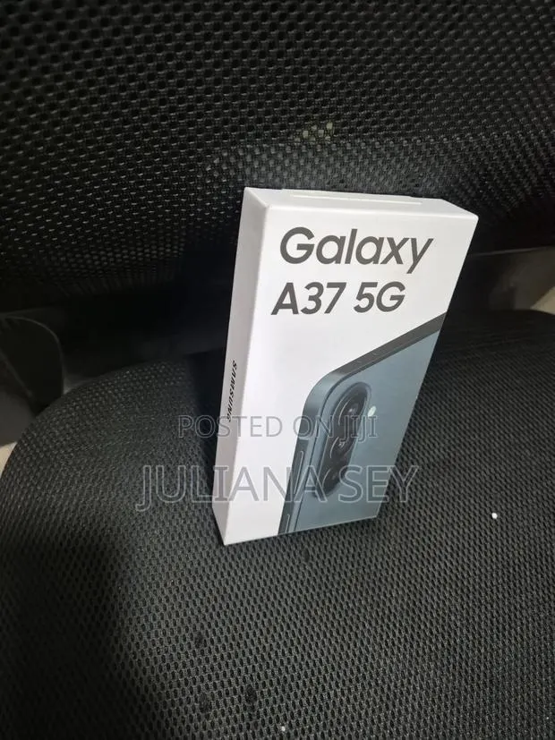 New Samsung Galaxy A37 256 GB Black · Photo 1