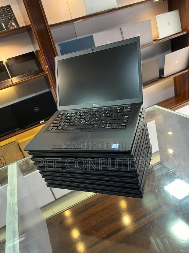 Laptop Dell Latitude 7490 8GB Intel Core i7 SSD 256GB · Photo 1