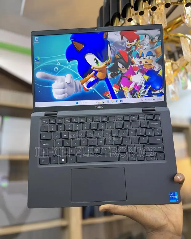 Laptop Dell Latitude 7420 16GB Intel Core i5 SSD 512GB · Photo 1