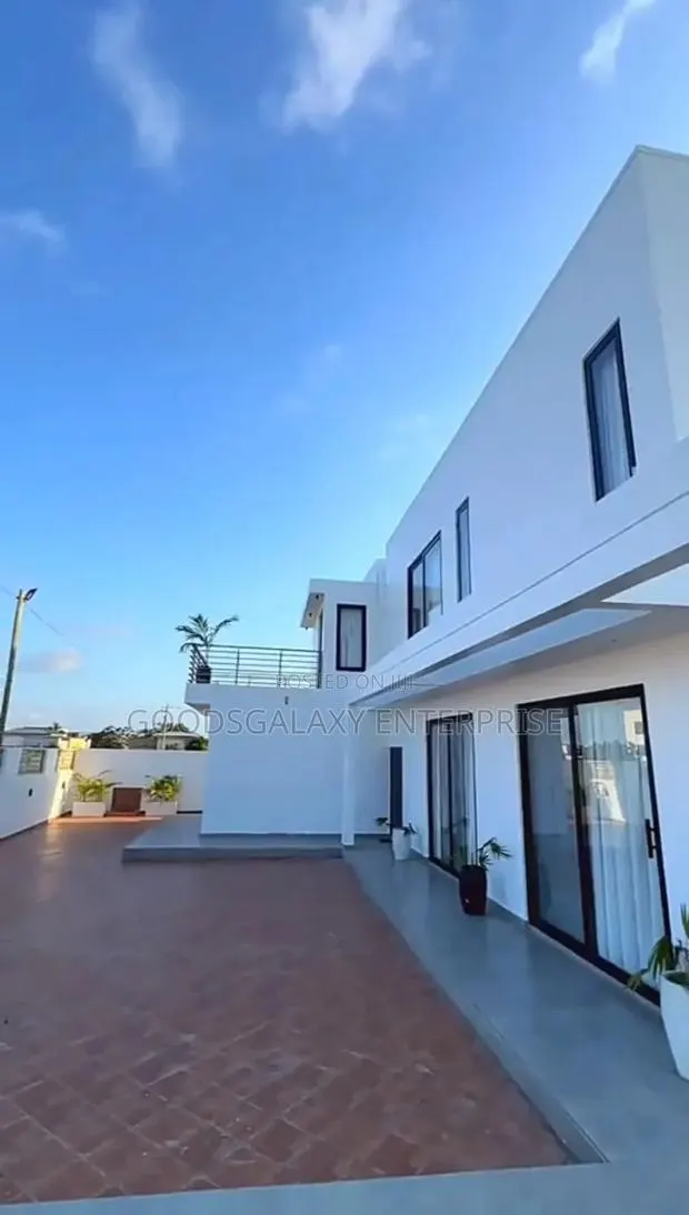 Furnished 4bdrm Mansion in East Legon for sale