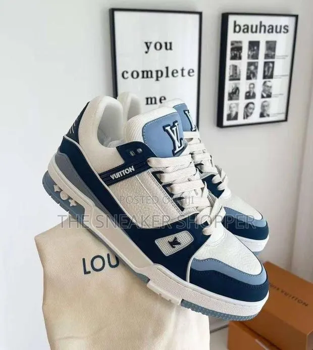 Louis Vuitton LV Trainer "White Navy Light Blue" · Photo 1