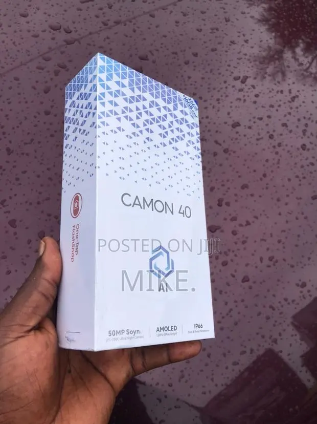 New Tecno Camon 40 Pro 5G 256 GB Black · Photo 1