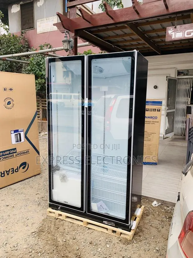 Zealous Sleek Pearl PVC-801-27AA 690L Double-Door Glass Display Fridge · Photo 1