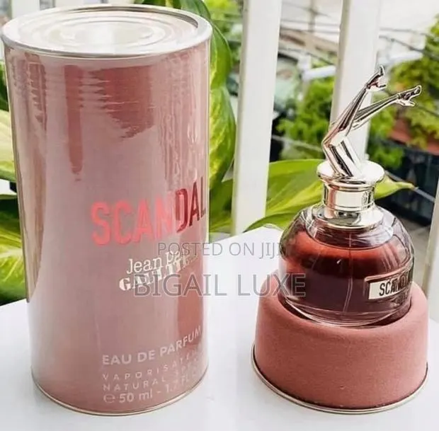 Scandal Perfume · Photo 1