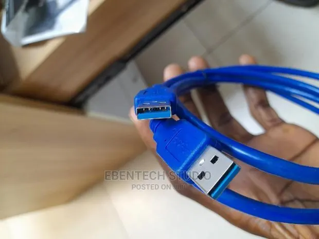 USB to USB 3.0 Cable · Photo 1