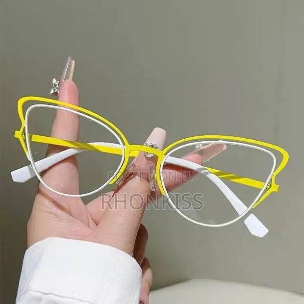 Eyeglasses · Photo 1