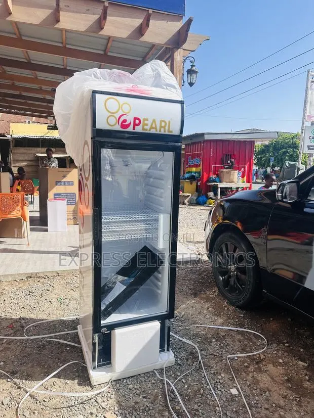 Unique Sleek PVC-730-2B Display Fridge · Photo 1