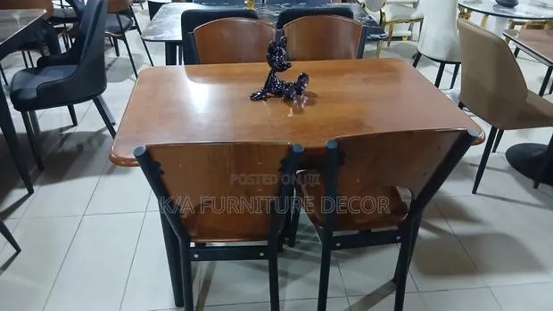 Dinning Tables · Photo 1