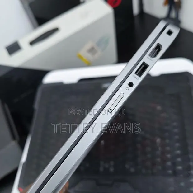 Laptop Dell Latitude 5320 16GB Intel Core i5 SSD 256GB · Photo 1