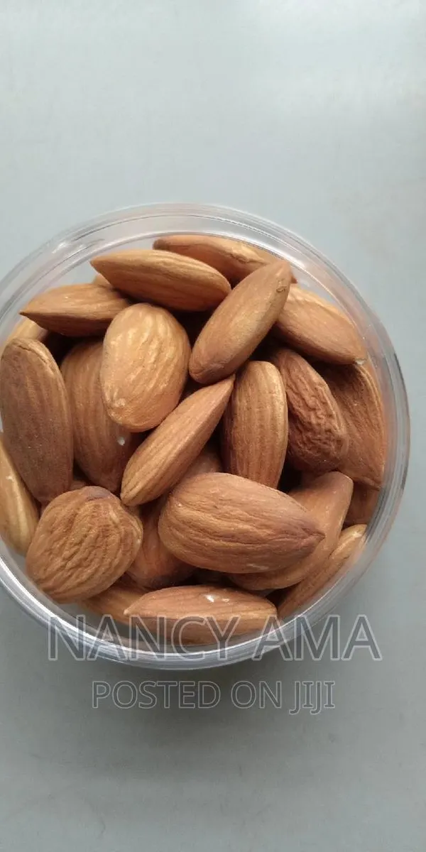 Almond Seed · Photo 1