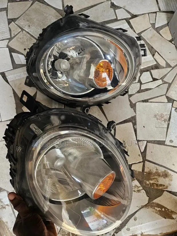 Mini Cooper R56 Headlight 2013-2015 Available · Photo 1