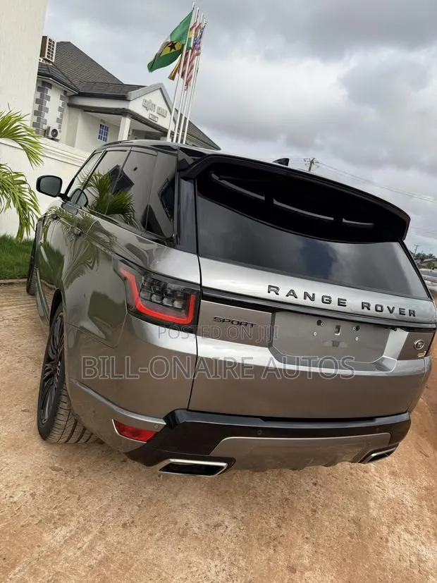 Land Rover Range Rover Sport HSE 2019 Gray · Photo 1