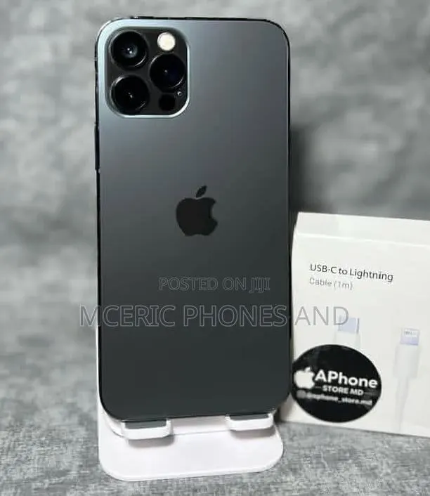 Apple iPhone 12 Pro 128 GB Black · Photo 1